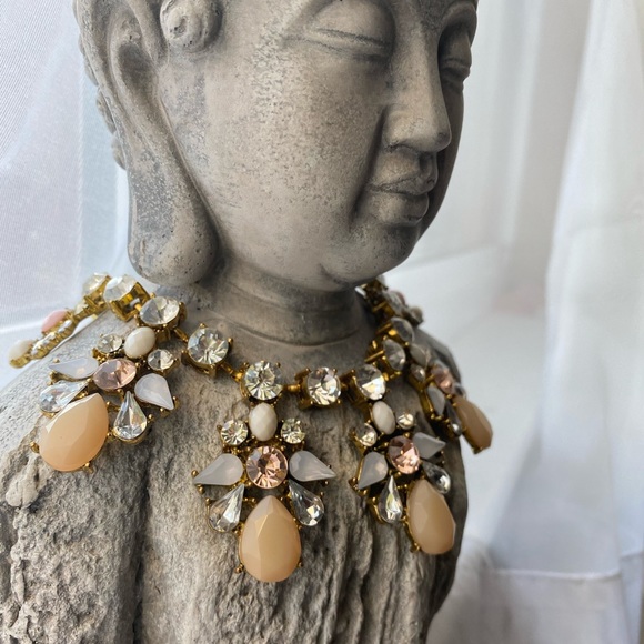 Necklace from Francesca’s - Picture 7 of 7